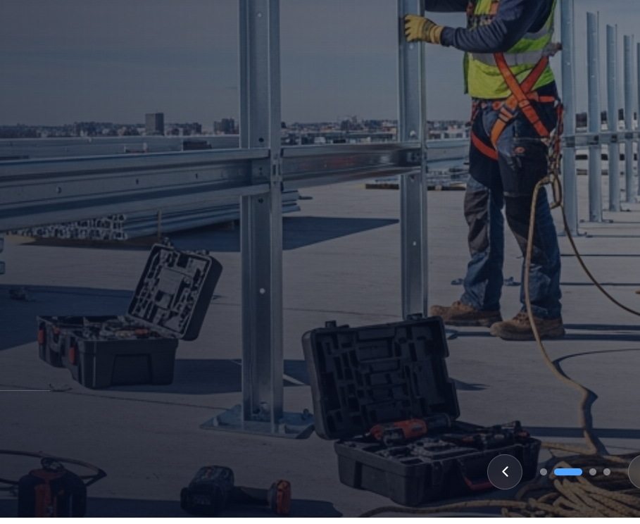Ligne de vie installée sur une toiture pour sécuriser le travail en hauteur